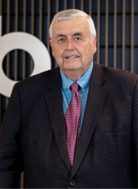 headshot of Bruce Smith
